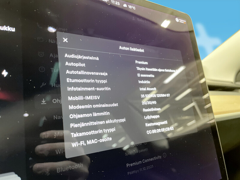 Tesla Model 3 vaihtoauto