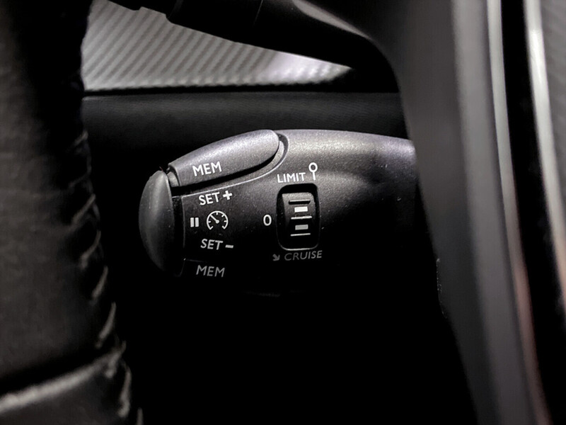 Peugeot e-2008 vaihtoauto