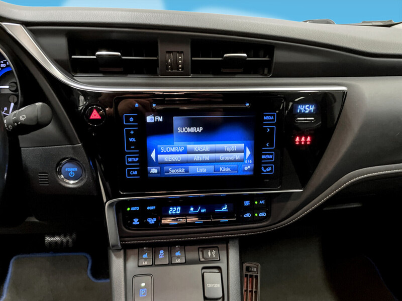 Toyota Auris vaihtoauto