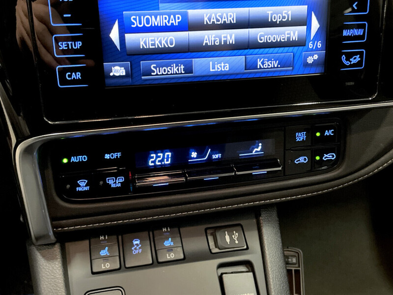 Toyota Auris vaihtoauto