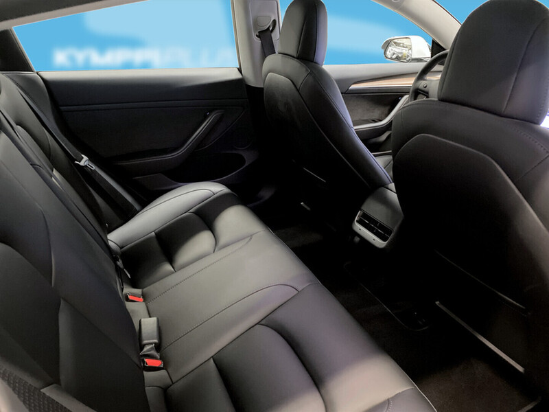 Tesla Model 3 vaihtoauto