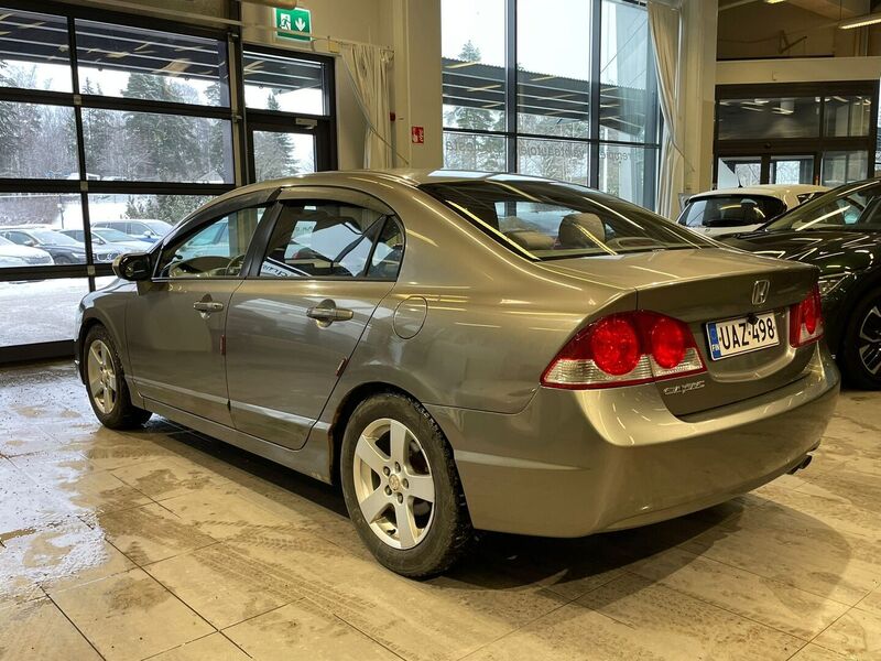 Honda Civic vaihtoauto