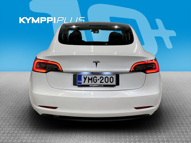 Tesla Model 3 vaihtoauto