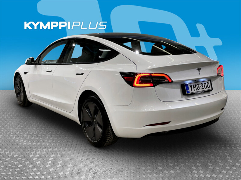 Tesla Model 3 vaihtoauto