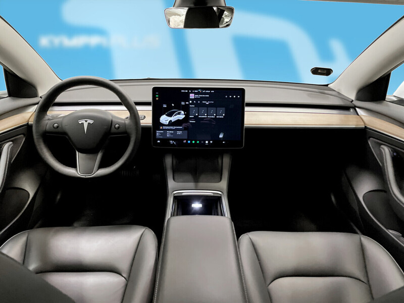 Tesla Model 3 vaihtoauto
