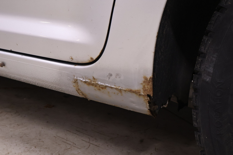 Volkswagen Touran vaihtoauto