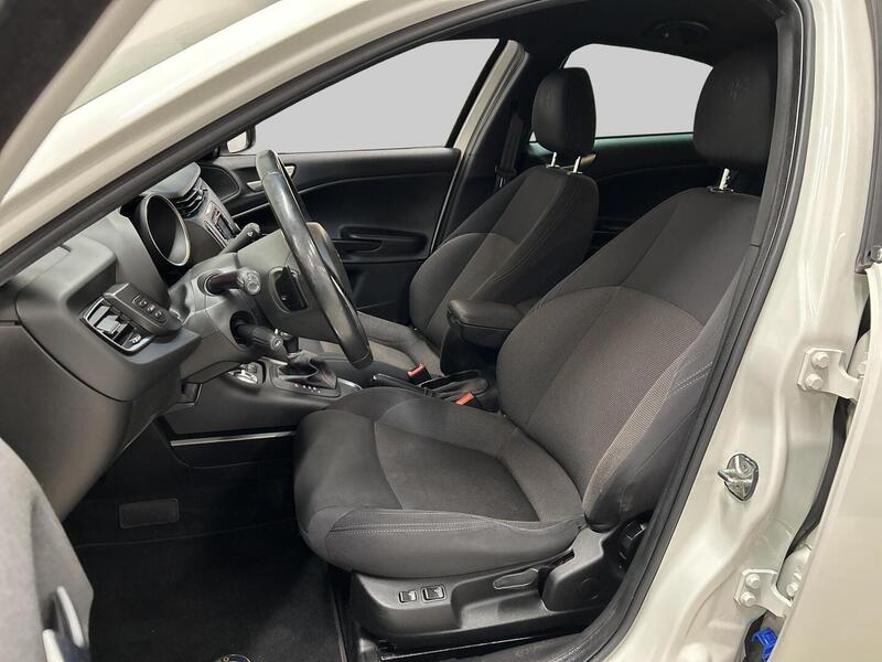 Alfa Romeo Giulietta vaihtoauto