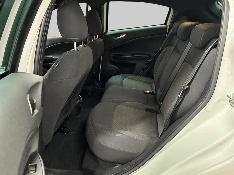 Alfa Romeo Giulietta vaihtoauto