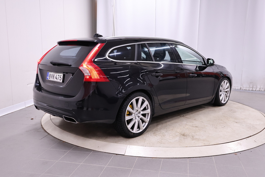 Volvo V60 vaihtoauto