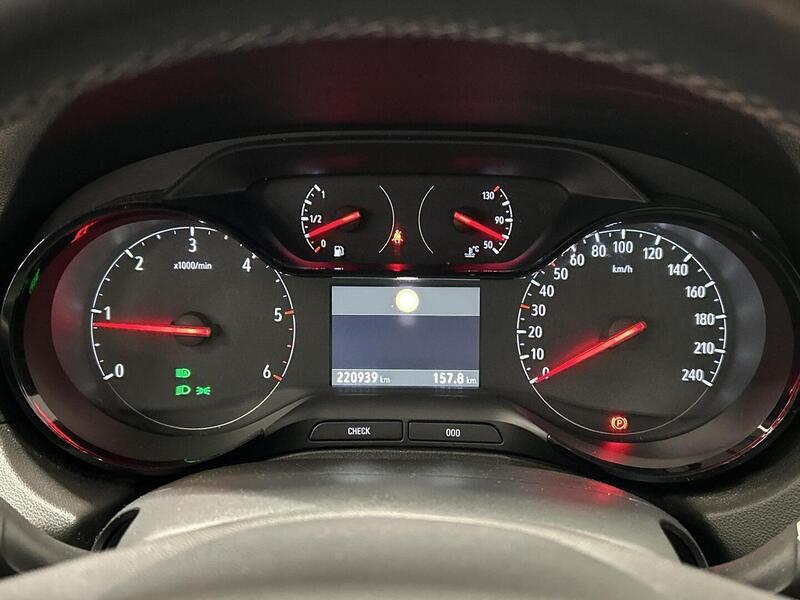 Opel Grandland X vaihtoauto