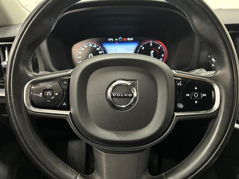 Volvo V60 Cross Country vaihtoauto