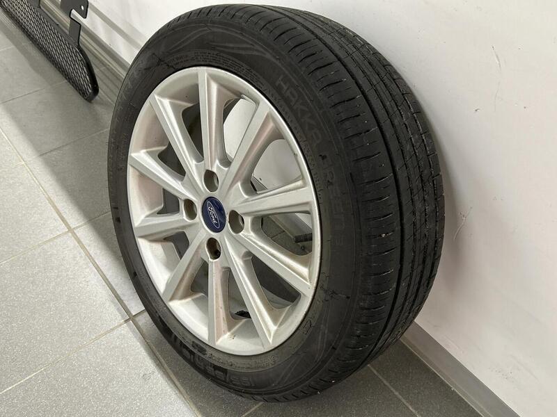 Ford Fiesta vaihtoauto