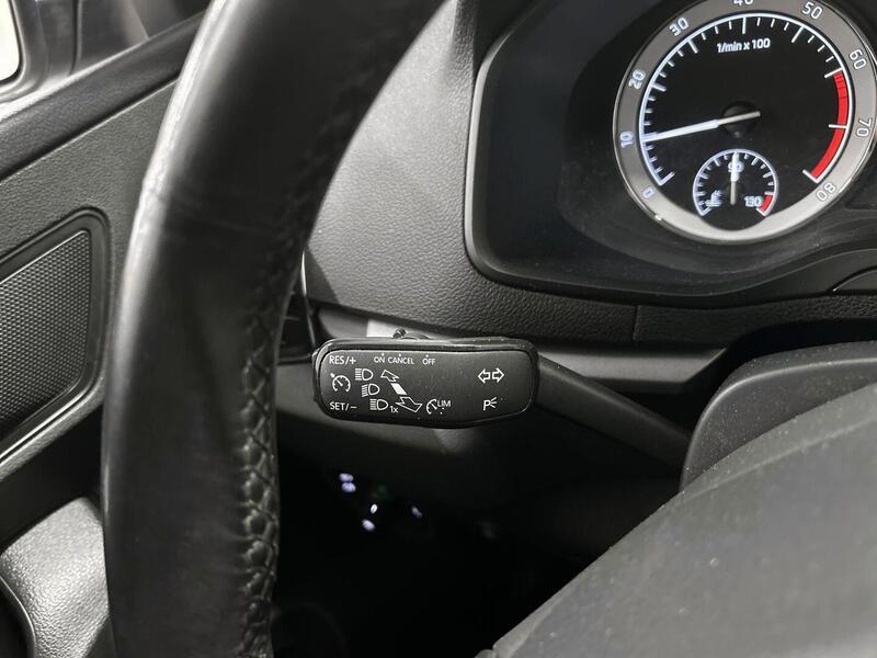 Skoda Karoq vaihtoauto