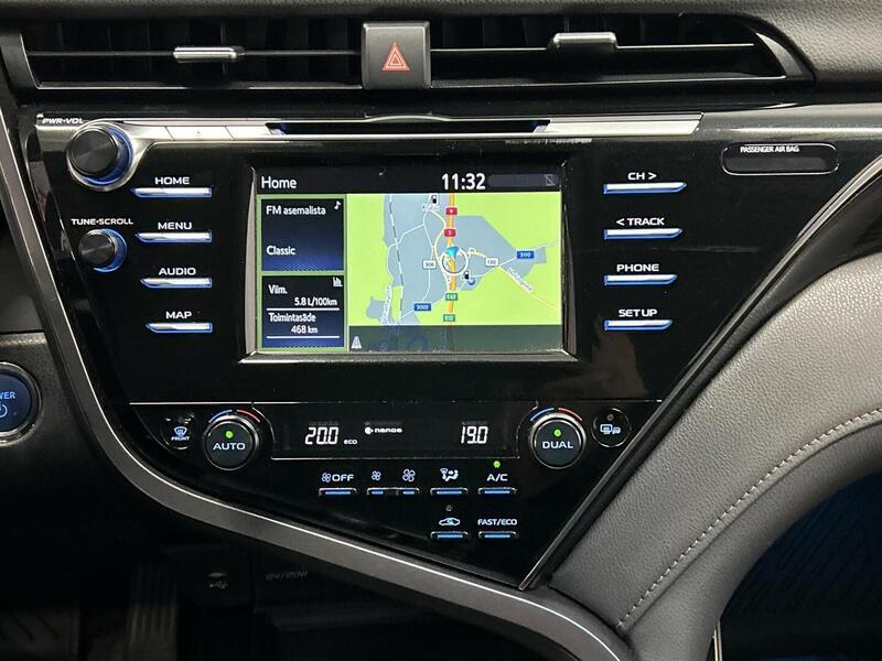 Toyota Camry vaihtoauto