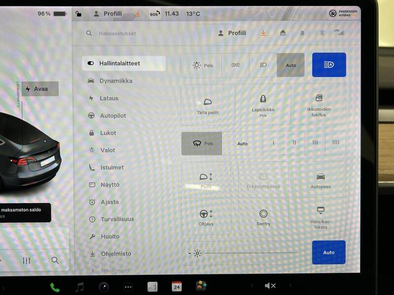 Tesla Model 3 vaihtoauto