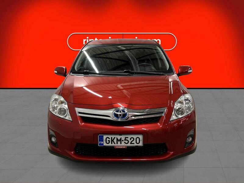 Toyota Auris vaihtoauto