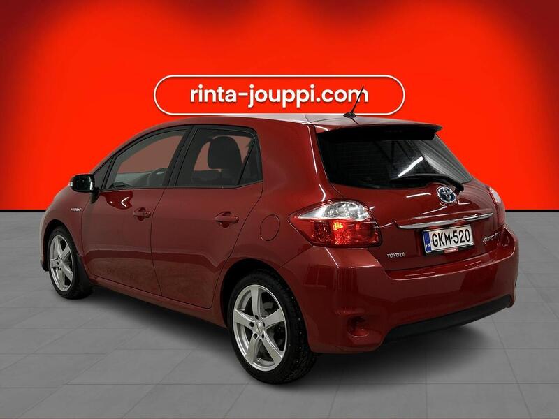 Toyota Auris vaihtoauto