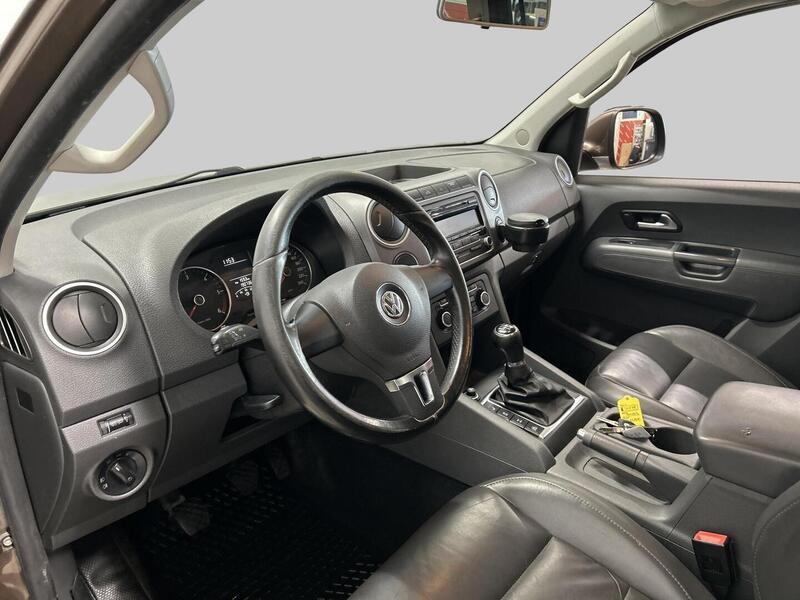 Volkswagen Amarok vaihtoauto