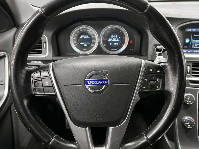 Volvo V60 vaihtoauto