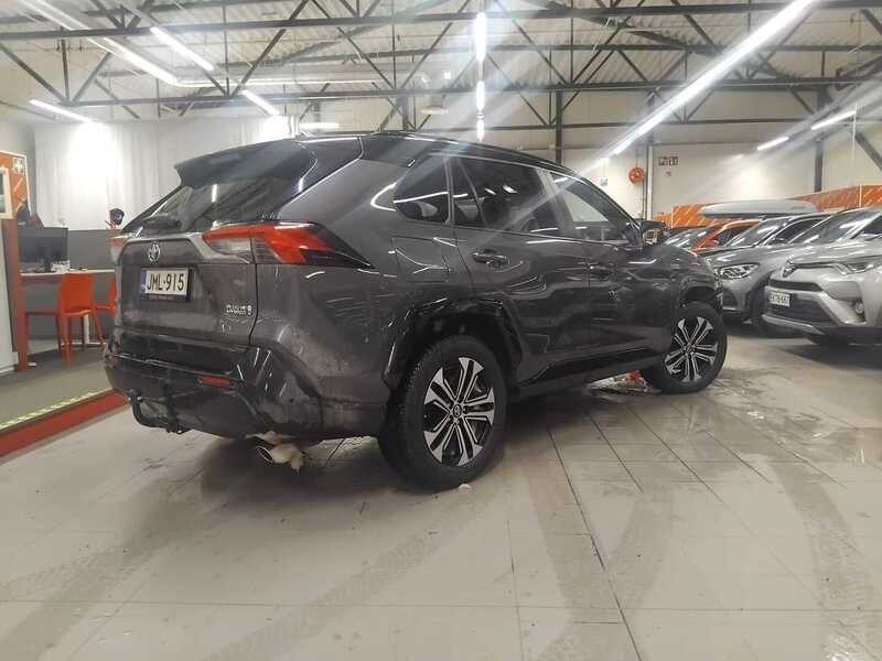 Toyota RAV4 vaihtoauto