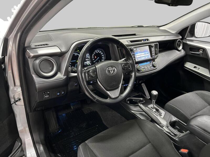 Toyota RAV4 vaihtoauto