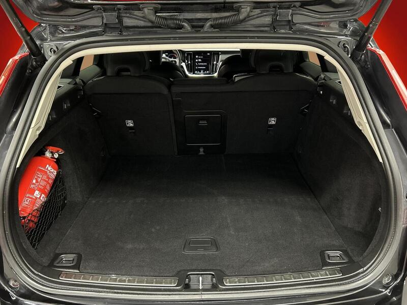 Volvo V60 vaihtoauto