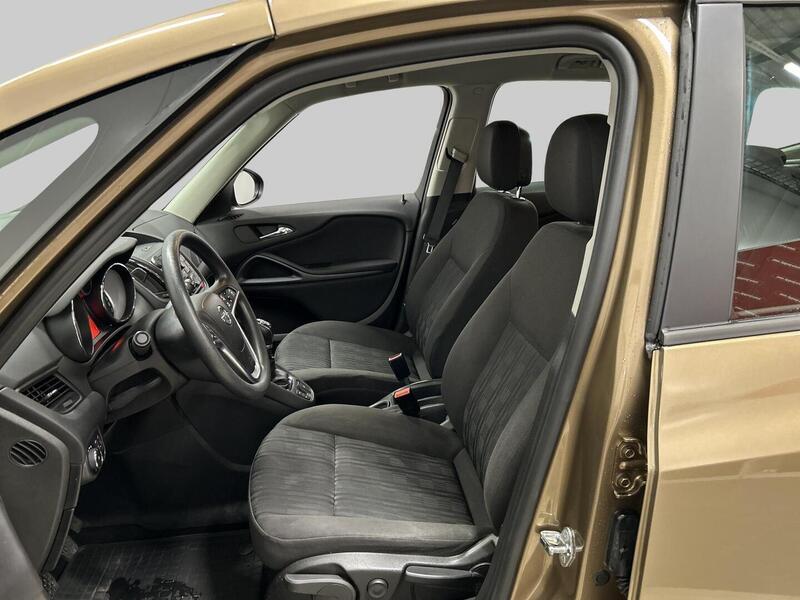 Opel Zafira vaihtoauto