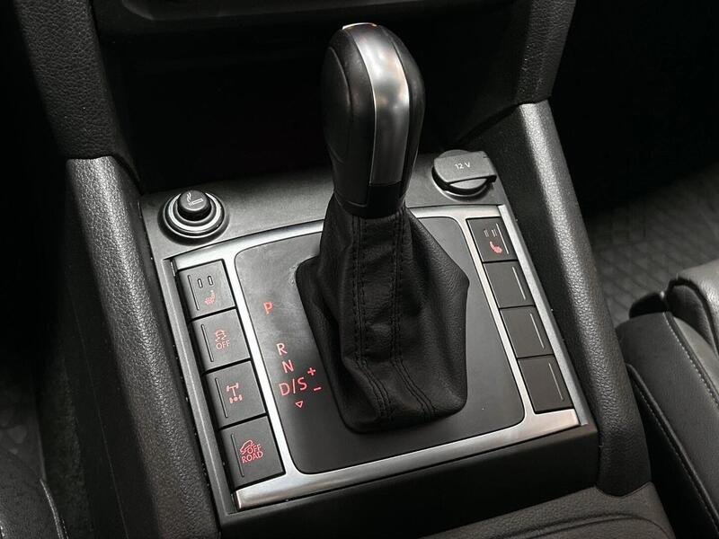 Volkswagen Amarok vaihtoauto