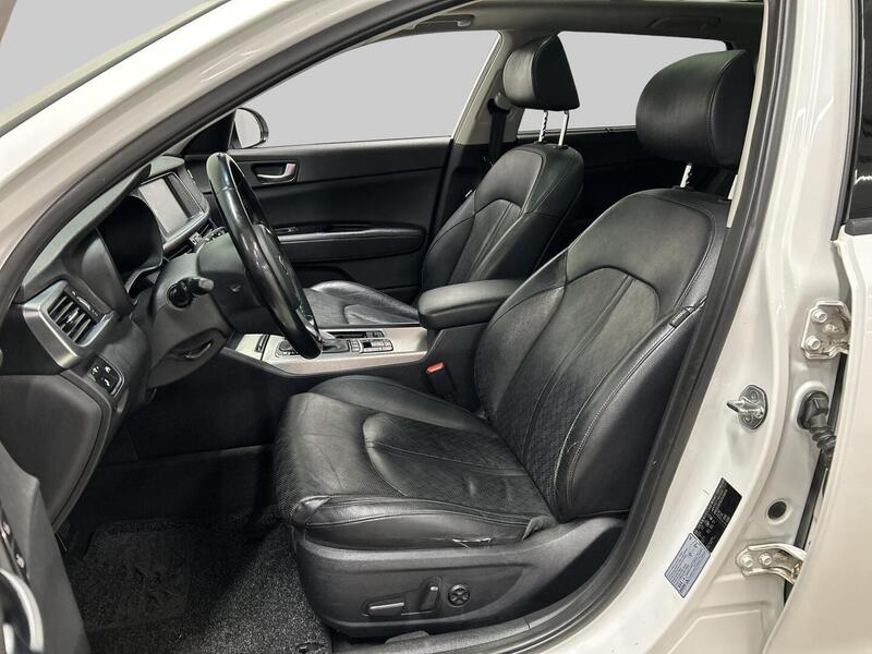 Kia Optima vaihtoauto