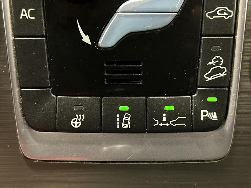 Volvo XC70 vaihtoauto