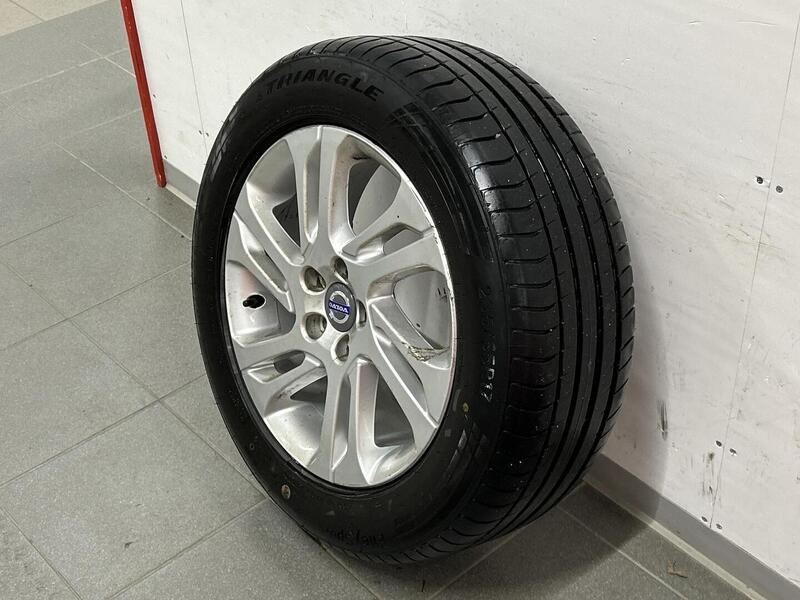 Volvo XC70 vaihtoauto