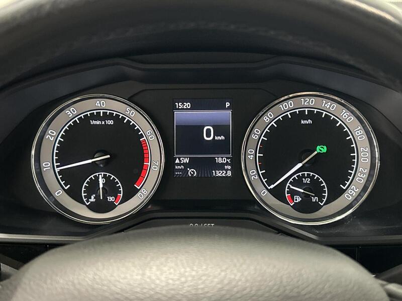 Skoda Superb vaihtoauto