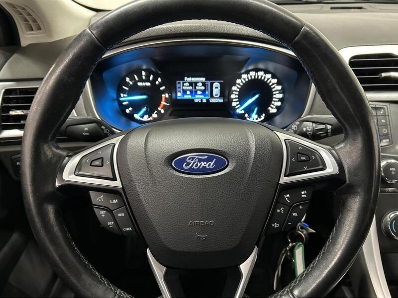 Ford Mondeo vaihtoauto