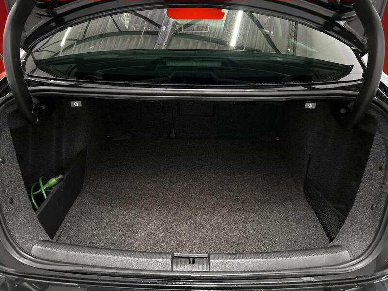 Volkswagen Jetta vaihtoauto