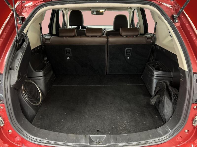 Mitsubishi Outlander PHEV vaihtoauto