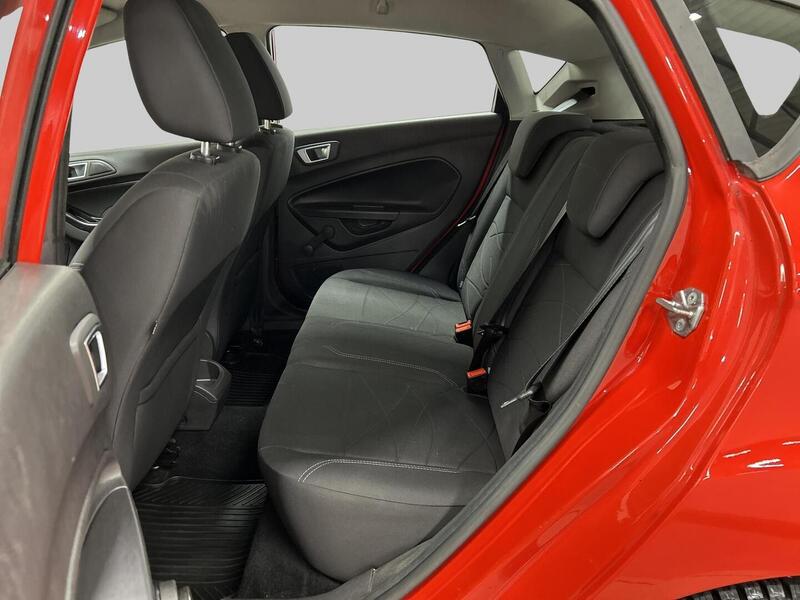 Ford Fiesta vaihtoauto