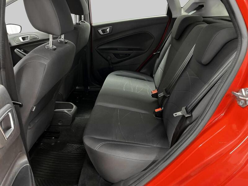 Ford Fiesta vaihtoauto