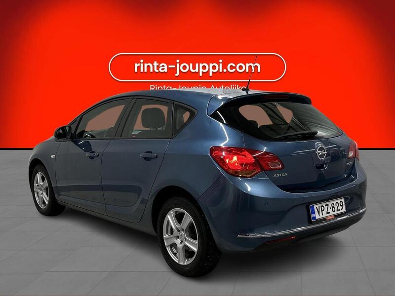 Opel Astra vaihtoauto