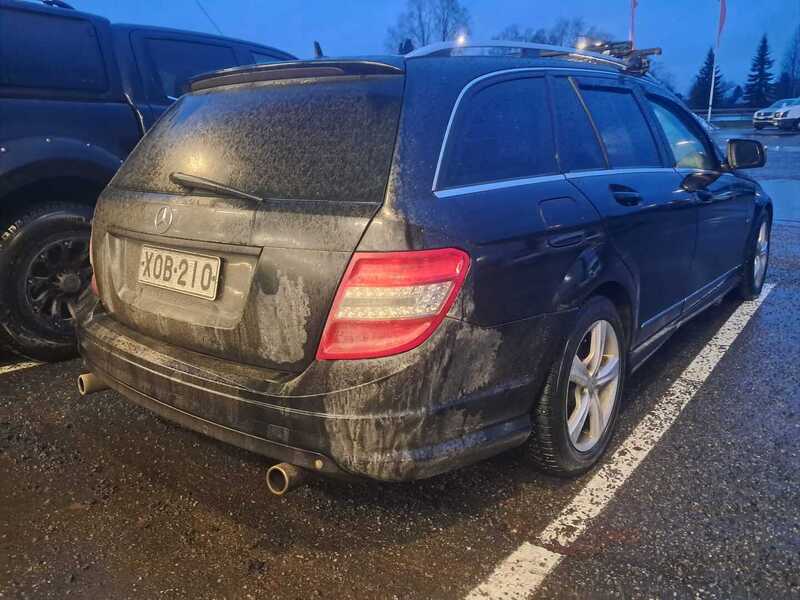 Mercedes-Benz C vaihtoauto