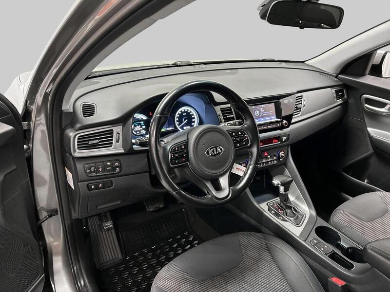 Kia Niro plug-in vaihtoauto