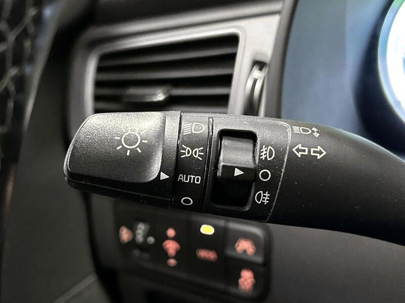 Kia Niro plug-in vaihtoauto