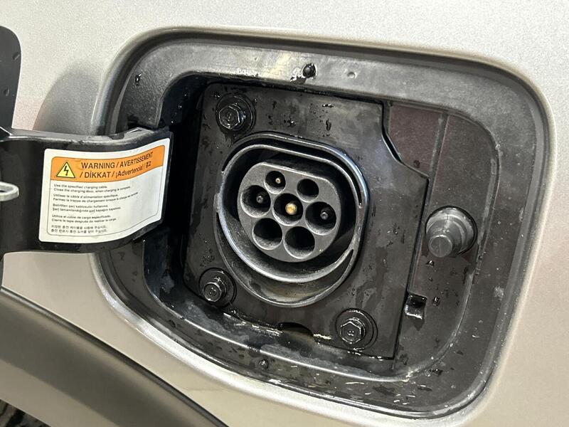 Kia Niro plug-in vaihtoauto