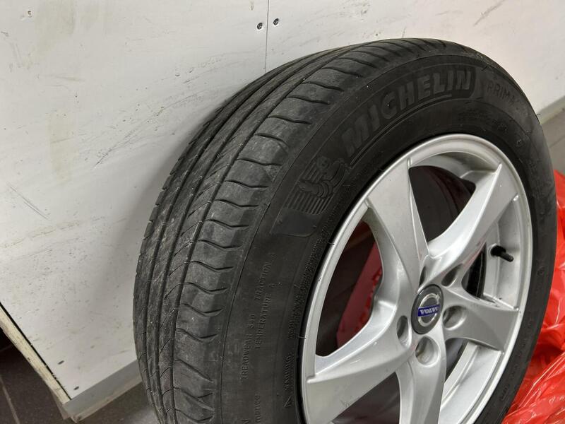 Volvo V60 vaihtoauto