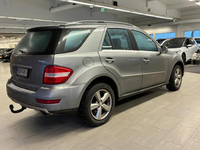 Mercedes-Benz ML vaihtoauto