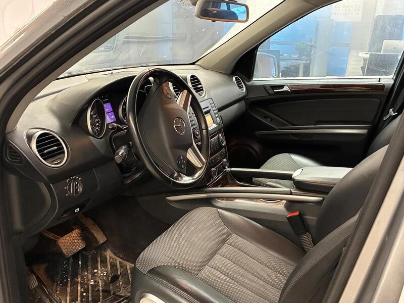 Mercedes-Benz ML vaihtoauto