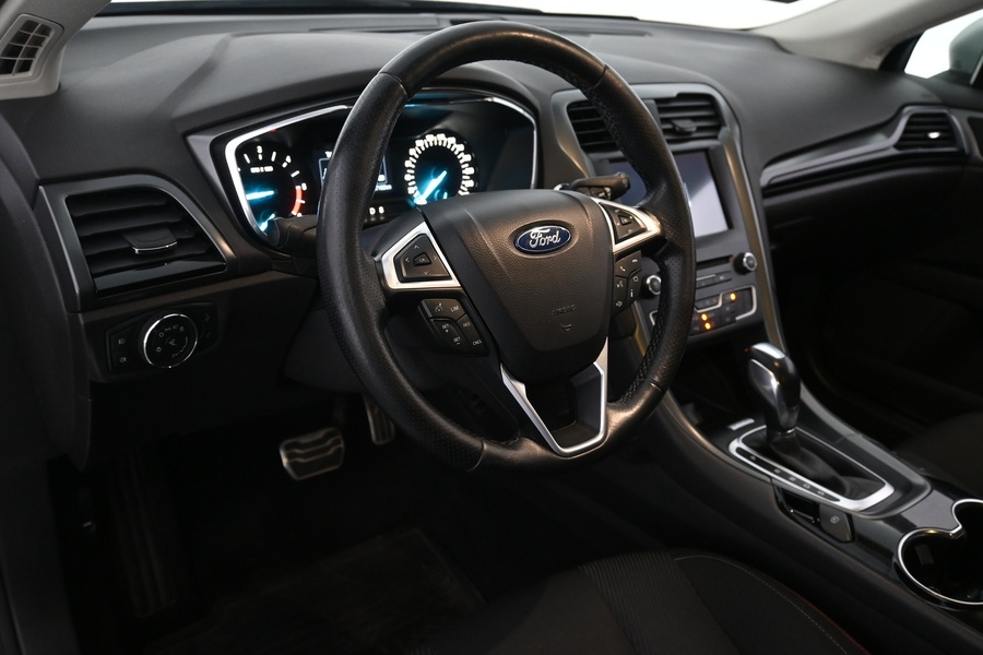 Ford Mondeo vaihtoauto