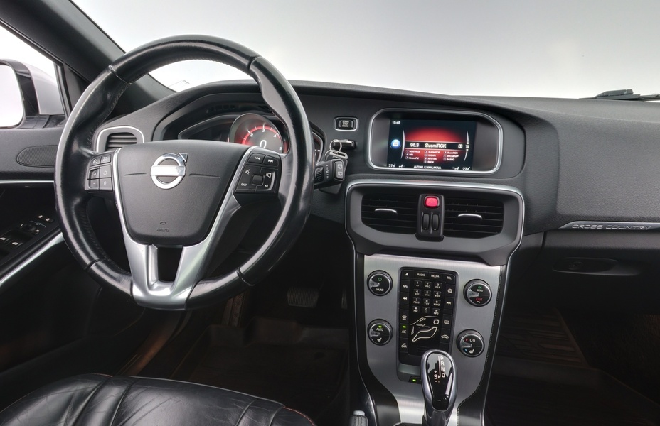 Volvo V40 Cross Country vaihtoauto