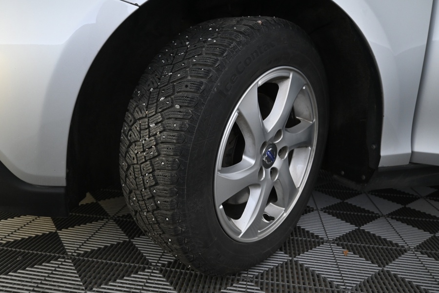 Volvo V40 Cross Country vaihtoauto