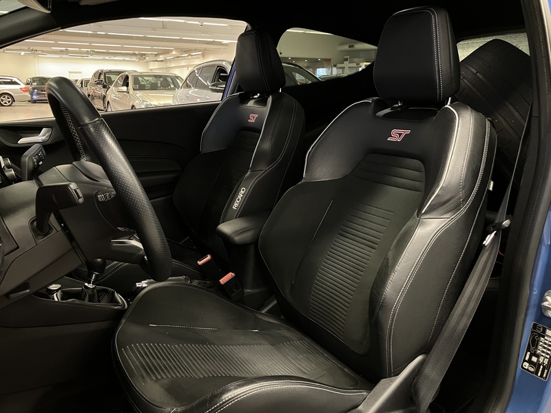 Ford Fiesta vaihtoauto