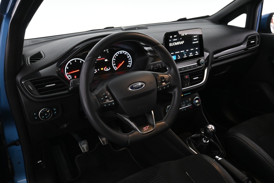 Ford Fiesta vaihtoauto